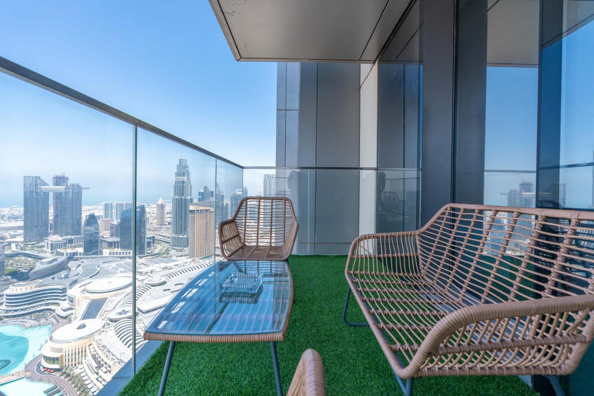 Lux Apt-Burj View Opp. Dxb Mall Дубай Екстер'єр фото